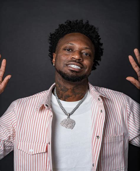 Oct 17, 2023 · Southside responded to the backlash in a video posted online. The co-founder of the 808 Mafia production/songwriting team called out Funny Marco, apologized to the podcaster and shaded him for ... 